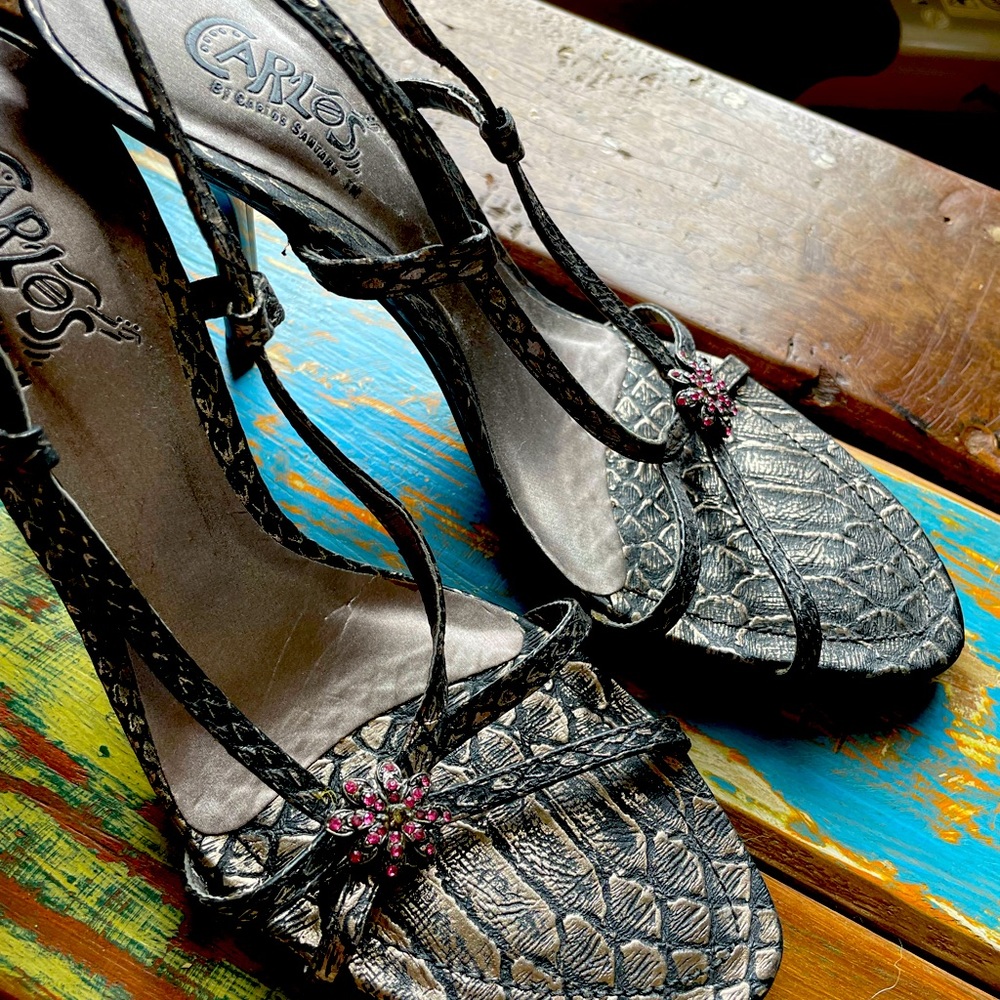 SOLD
CARLOS by Carlos Santana size 7 1/2 sandals. Pristine, silver and jeweled.